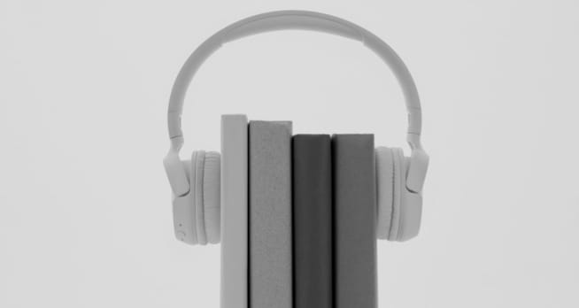 image of a headphone